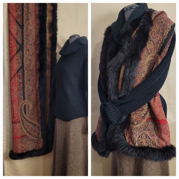 Shawl / Wrap - Picture 3 of 10